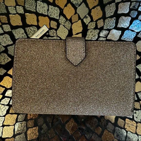 Kate Spade ♠️ Wallet! Rose Gold - Picture 1 of 5